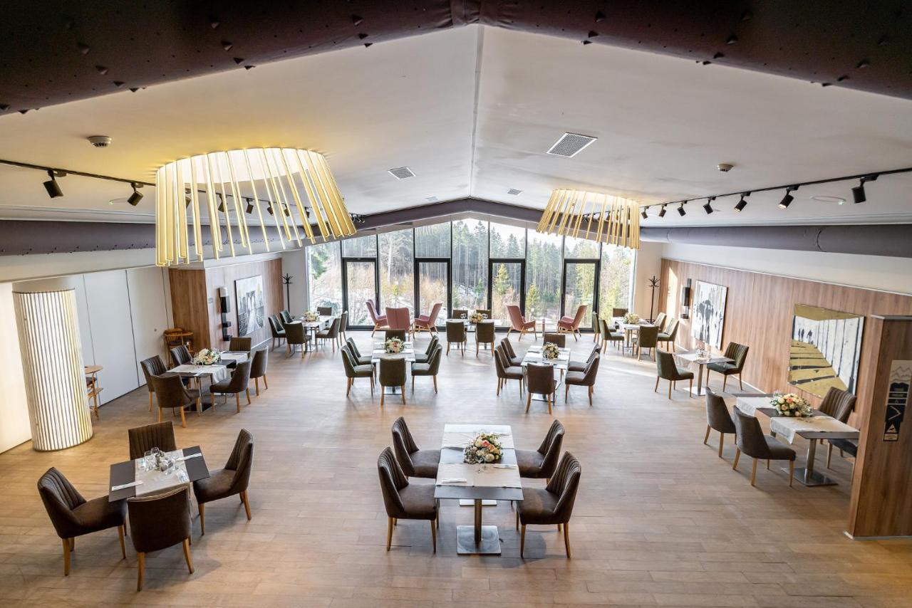 Complex Hotelier Cota O Mie Сіная Екстер'єр фото