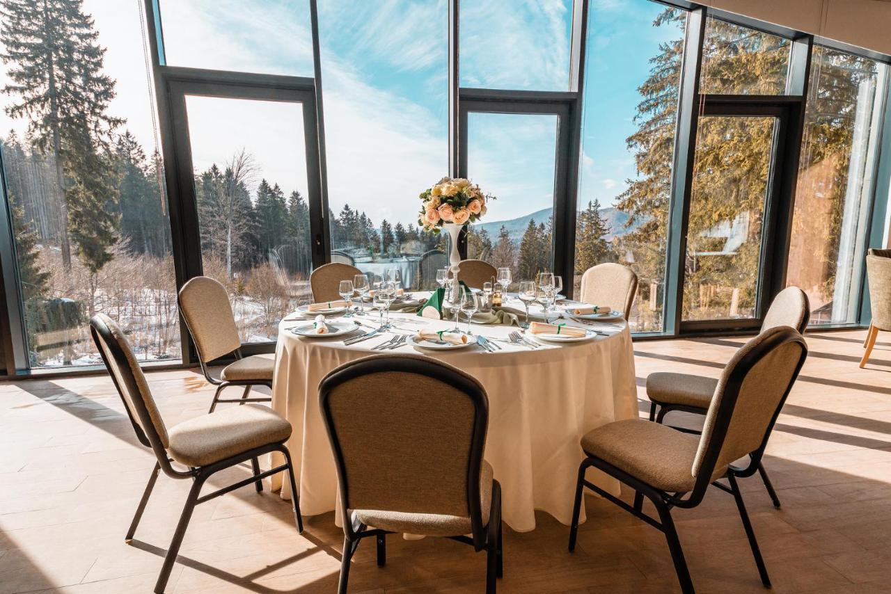 Complex Hotelier Cota O Mie Сіная Екстер'єр фото