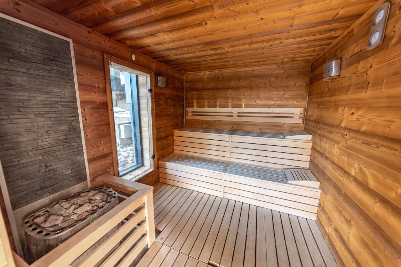 Complex Hotelier Cota O Mie Сіная Екстер'єр фото