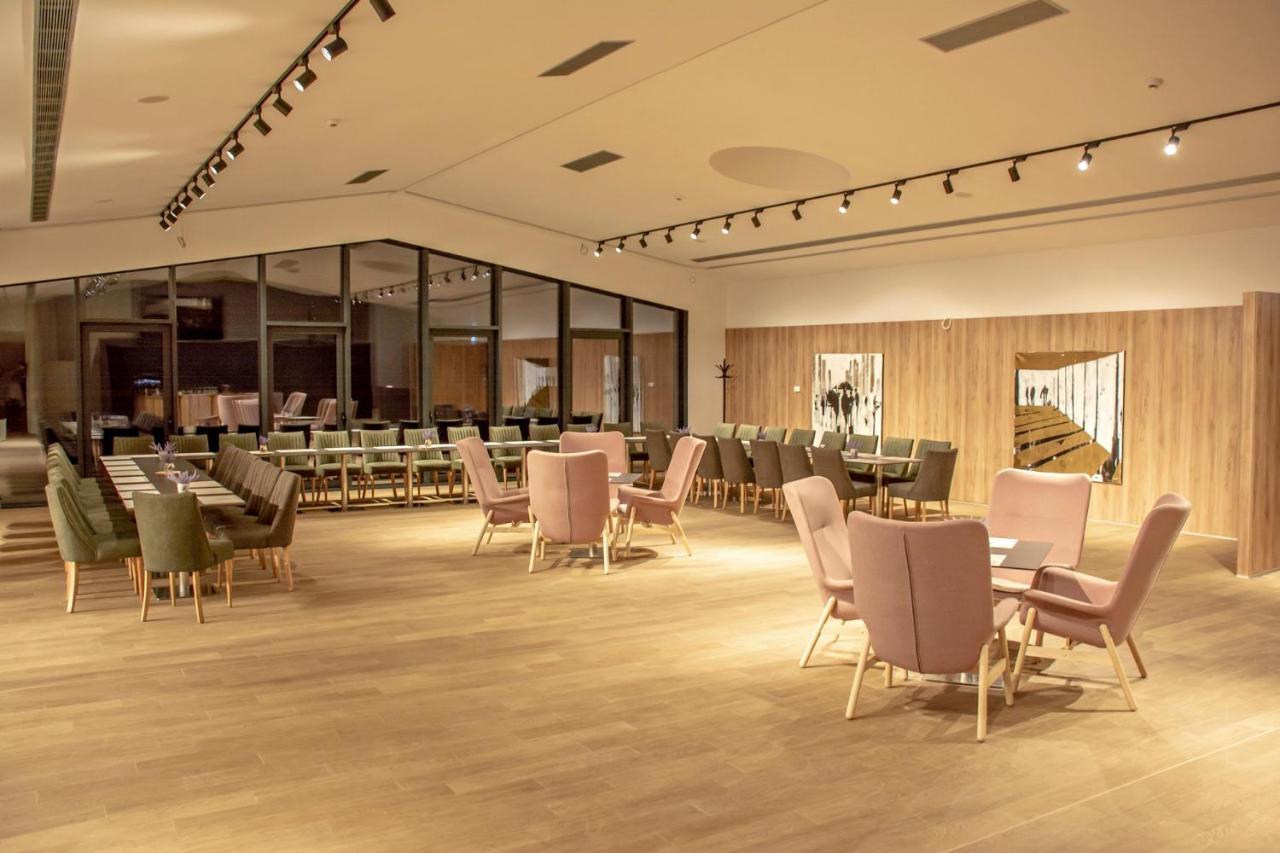 Complex Hotelier Cota O Mie Сіная Екстер'єр фото